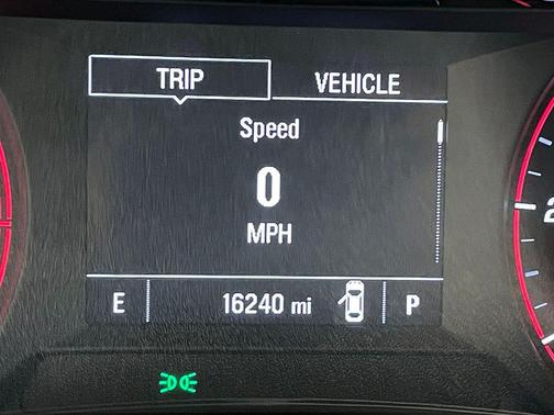 Green 2024 Chevrolet Trax 1RS