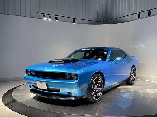 2010 Dodge Challenger SRT8