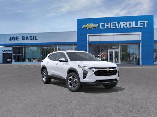 Summit White 2026 Chevrolet Trax LT