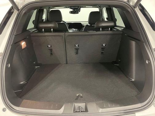 Iridescent Pearl Tricoat 2025 Chevrolet Trailblazer ACTIV