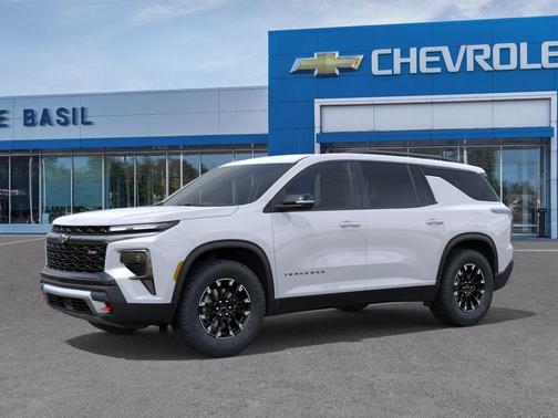 Polar White 2026 Chevrolet Traverse Z71