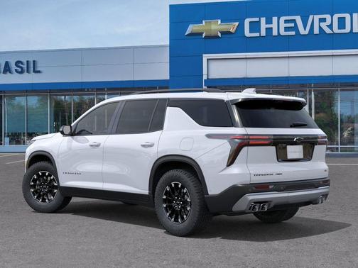 Polar White 2026 Chevrolet Traverse Z71