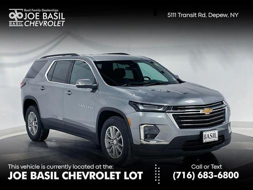 2023 Chevrolet Traverse LT Cloth