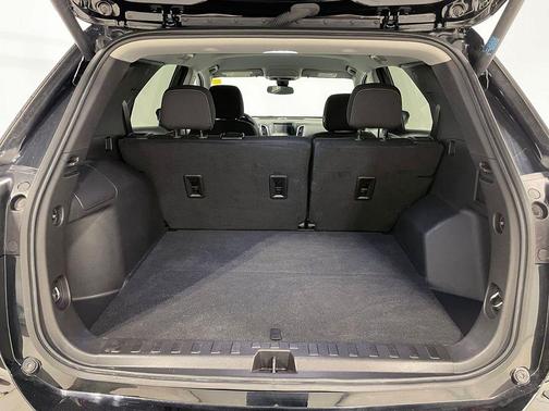 Mosaic Black Metallic 2024 Chevrolet Equinox LT
