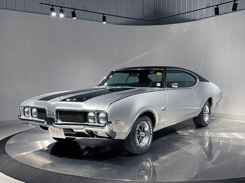 1969 Oldsmobile Cutlass Supreme
