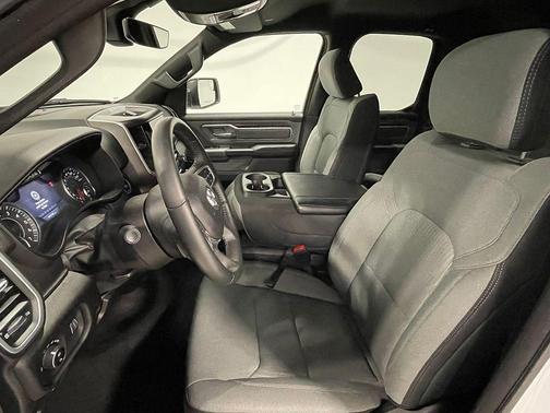 Bright White Clearcoat 2022 RAM 1500 Big Horn