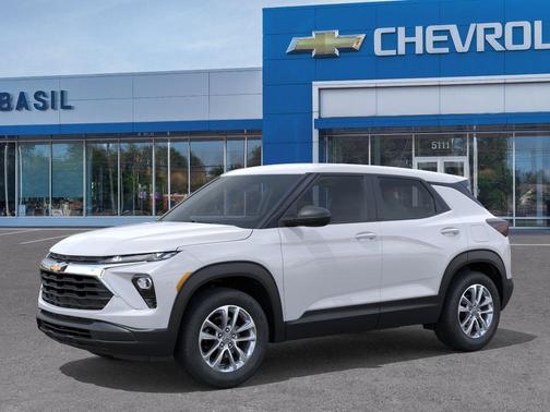 Summit White 2026 Chevrolet Trailblazer LS