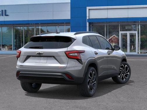 Sterling Gray Metallic 2026 Chevrolet Trax 2RS