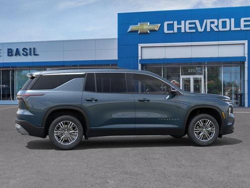 Lakeshore Blue Metallic 2026 Chevrolet Traverse LT