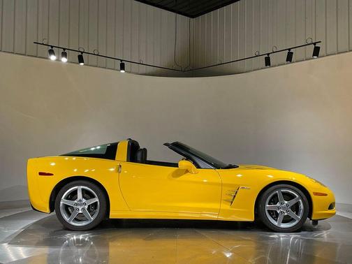 Millennium Yellow 2005 Chevrolet Corvette