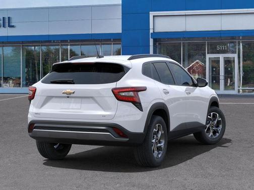 2025 Chevrolet Trax LT