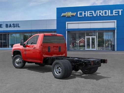 2026 Chevrolet Silverado 3500 WT