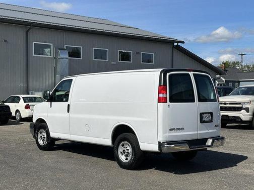Summit White 2019 GMC Savana 2500 Work Van