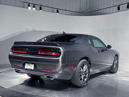 Granite Crystal Clearcoat Metallic 2022 Dodge Challenger GT