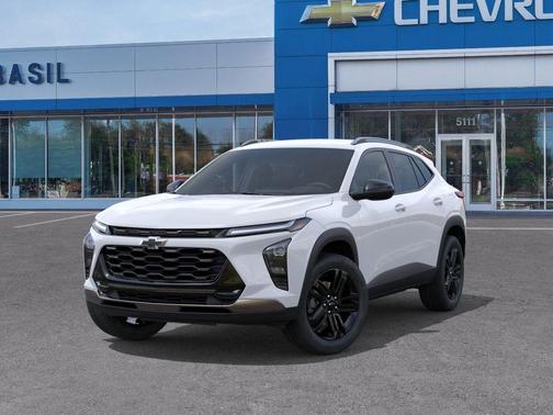Summit White 2026 Chevrolet Trax ACTIV