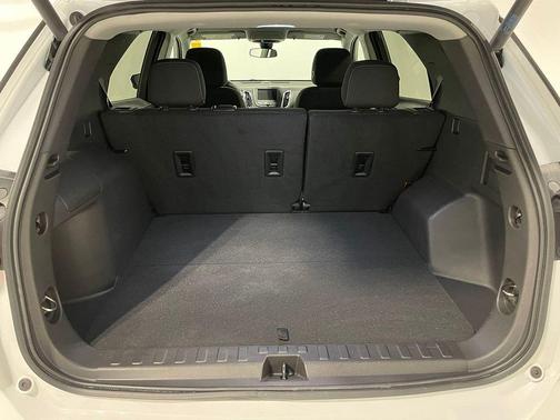 Summit White 2024 Chevrolet Equinox LT