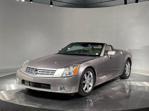 2004 Cadillac XLR Base