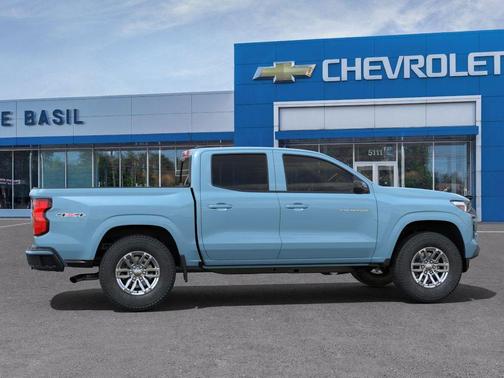 2025 Chevrolet Colorado LT