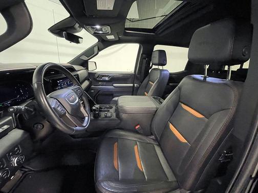 Onyx Black 2024 GMC Sierra 1500 AT4
