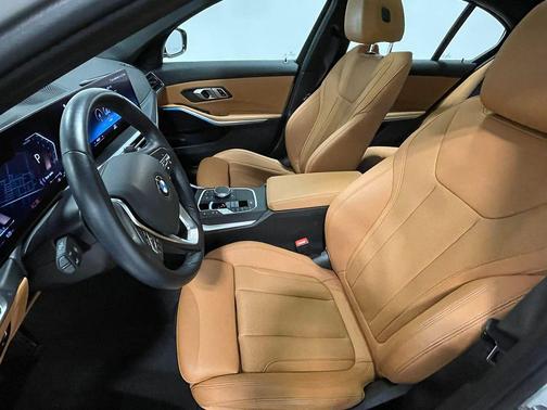 2023 BMW 330 i xDrive