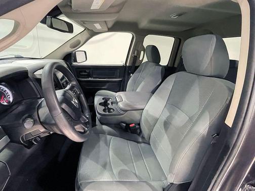 Granite Crystal Clearcoat Metallic 2019 RAM 1500 Classic Express