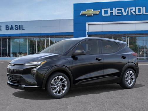 Mosaic Black Metallic 2027 Chevrolet Bolt LT