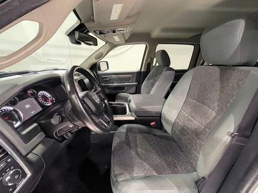 Bright Silver Clearcoat Metallic 2017 RAM 1500 Big Horn