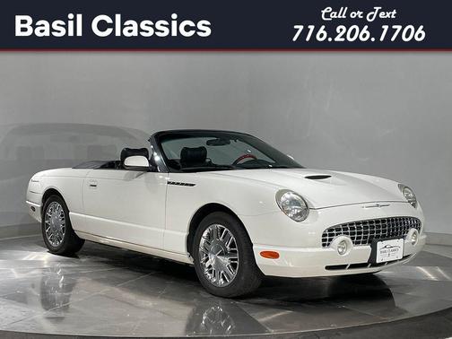 White 2002 Ford Thunderbird