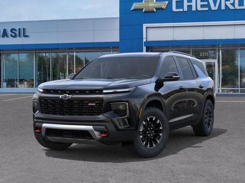 Mosaic Black Metallic 2026 Chevrolet Traverse Z71