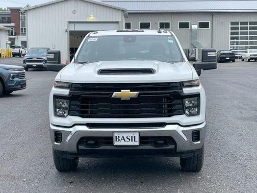 2025 Chevrolet Silverado 3500 WT