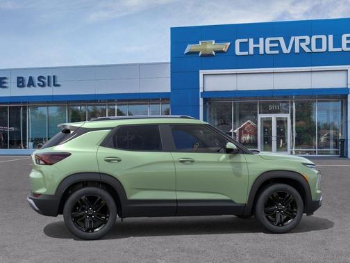 Green 2026 Chevrolet Trailblazer LT