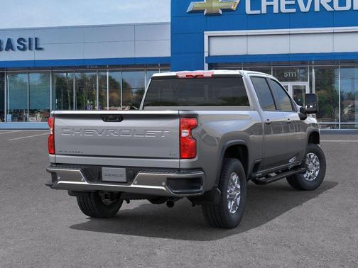 Sterling Gray Metallic 2026 Chevrolet Silverado 3500 LT