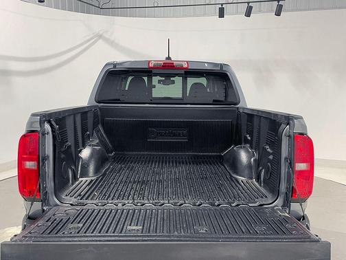 Satin Steel Metallic 2022 Chevrolet Colorado Z71