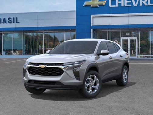 Sterling Gray Metallic 2026 Chevrolet Trax LS