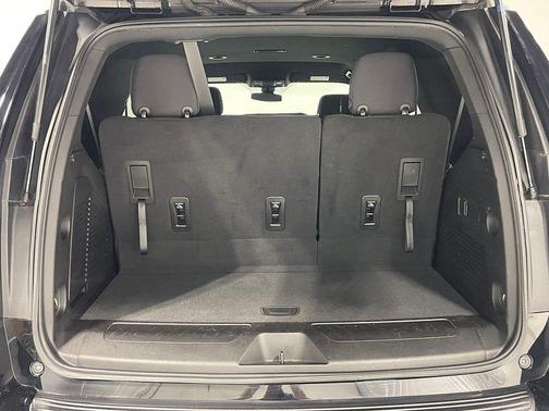 Black 2022 Chevrolet Tahoe LS