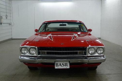 Photo 2 of 41 of 1974 Plymouth Roadrunner