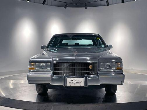 1990 Cadillac Brougham