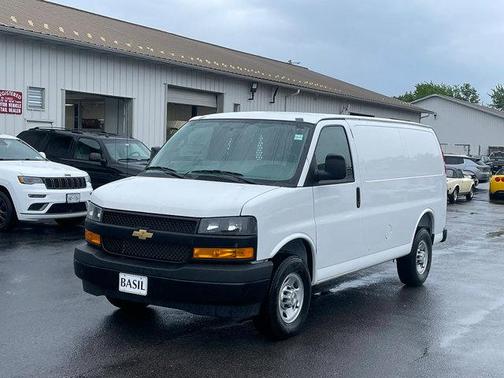 Summit White 2026 Chevrolet Express 2500 Work Van