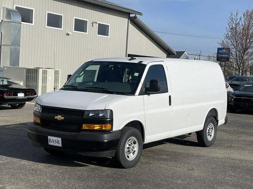 Summit White 2026 Chevrolet Express 2500 Work Van
