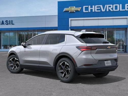 2026 Chevrolet Equinox EV LT 2