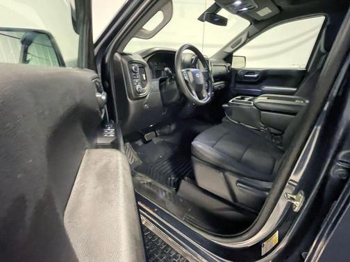 Shadow Gray Metallic 2020 Chevrolet Silverado 1500 Custom Trail Boss