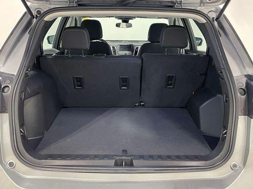 Sterling Gray Metallic 2024 Chevrolet Equinox LS