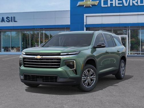 Green Metallic 2027 Chevrolet Traverse LT