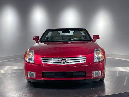2004 Cadillac XLR Base