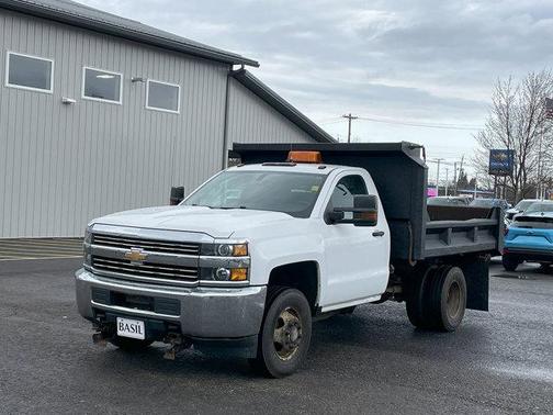 2017 Chevrolet Silverado 3500 WT