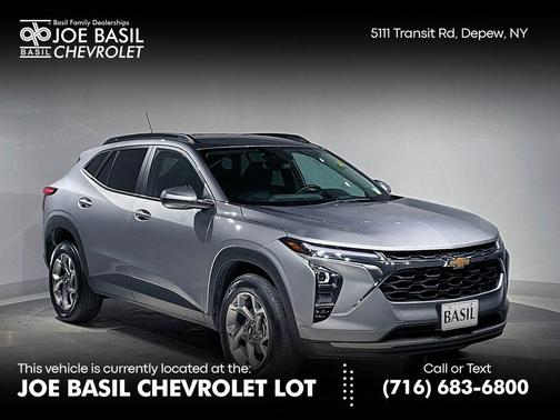 Sterling Gray Metallic 2024 Chevrolet Trax LT