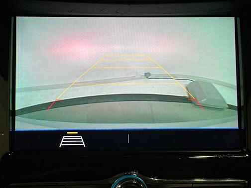 Summit White 2022 Chevrolet Trax LT