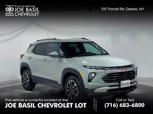 Green 2025 Chevrolet Trailblazer LT