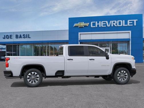 2026 Chevrolet Silverado 2500 Custom