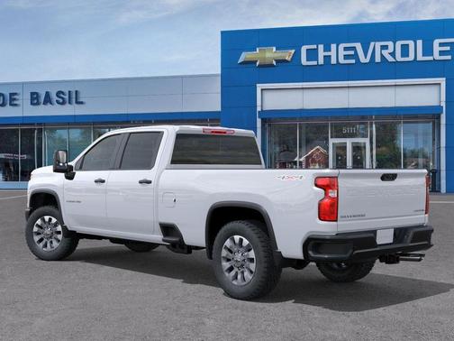 2026 Chevrolet Silverado 2500 Custom